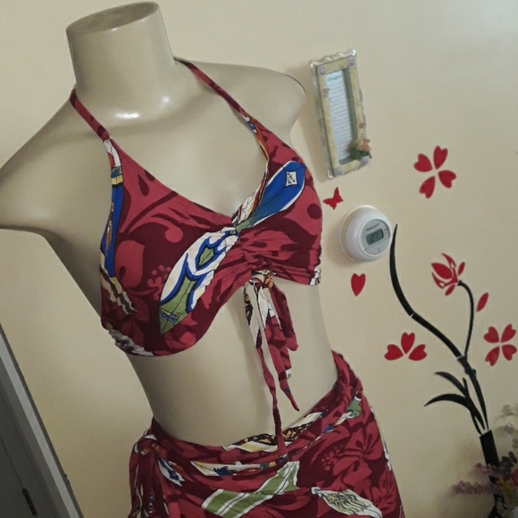 Two piece set - Picture 4 of 7